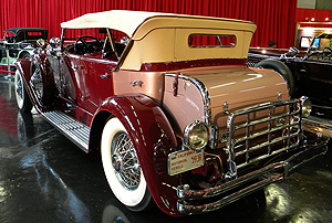 1930 Duesenberg Dual Cowl Phaeton 3